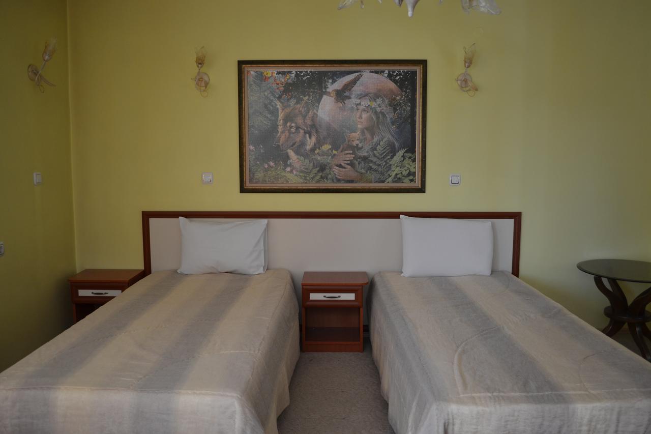 Hotel Perla Gorna Oryakhovitsa Εξωτερικό φωτογραφία