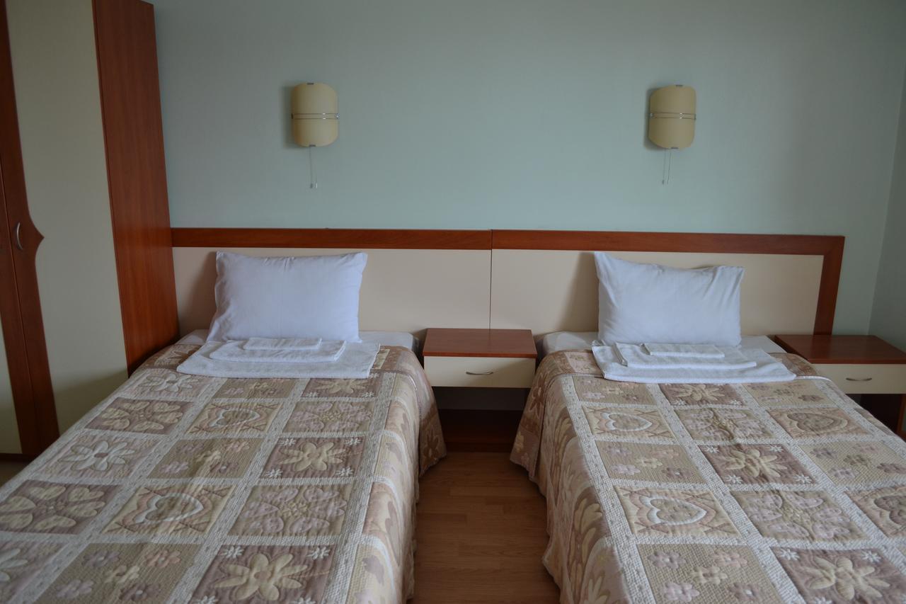 Hotel Perla Gorna Oryakhovitsa Εξωτερικό φωτογραφία